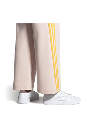 Bele superge z vezalkami Adidas advantage base 2.0