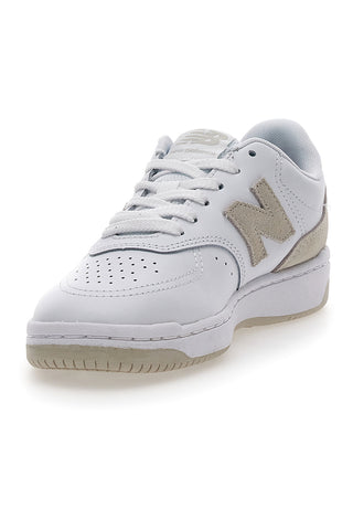 Bele in zlate superge z zračnim zgornjim delom NEW BALANCE BB80RTG
