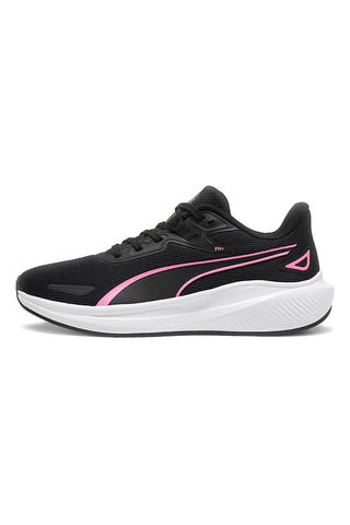 Črni tekaški čevlji z roza detajli Puma Skyrocket Lite