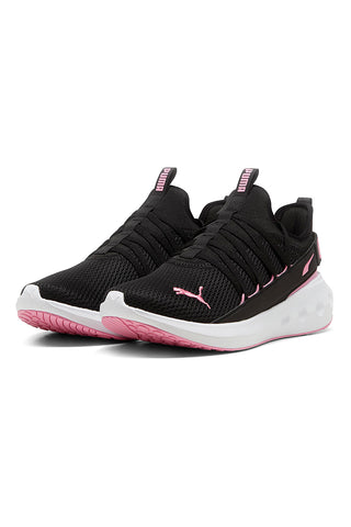 Črni in roza tekaški čevlji z mrežastim zgornjim delom PUMA Softride Carson Fresh