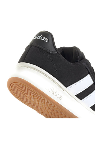 Črni in beli športni copati Adidas Grand Court Alpha
