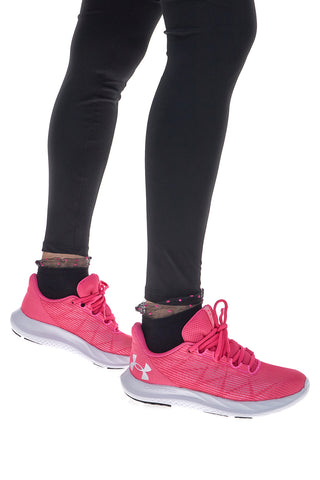 Tekaske čevlje Under Armour W Charged Speed Swift v roza barvi