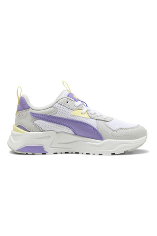 Bele in lila superge z rumenimi vstavki iz mrežastega materiala in IMEVA Puma Trinity Lite Jr