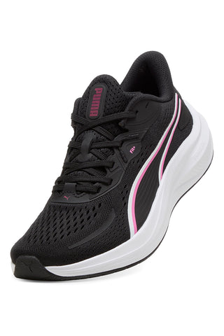 Črni tekaški čevlji iz mrežastega materiala z roza detajli Puma Skyrocket Lite 2