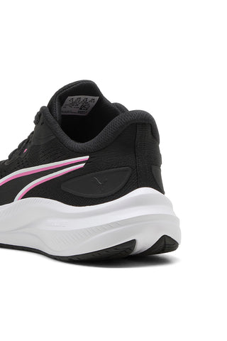 Črni tekaški čevlji iz mrežastega materiala z roza detajli Puma Skyrocket Lite 2
