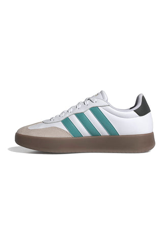 Bele superge z zelenimi črtami in bež podplatom Adidas Barreda