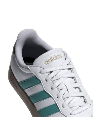Bele superge z zelenimi črtami in bež podplatom Adidas Barreda