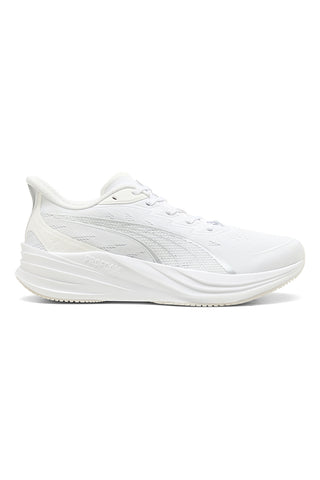 Beli tekaški copati Puma Darter Pro 2