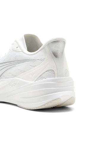 Beli tekaški copati Puma Darter Pro 2