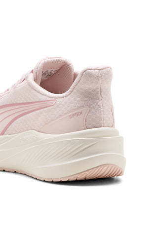 Rožnata oblazinjena tekaška obutev Puma Dasher Lite SlipTech