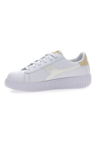 Bele ženske superge s platformo in zlatimi detajli Diadora Game Step Glam GS