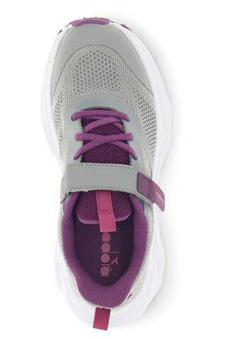 Sive športne copate z rožnatimi vložki in zapenjanjem na velcro Diadora Snipe 4 Jr.