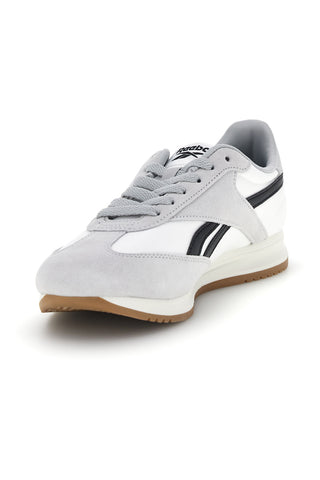 Bele športne copate iz blaga s svetlo sivimi vložki Reebok World 70