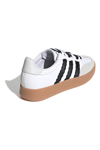 Bele superge z črnimi črtami in usnjenim noskom Adidas Barreda