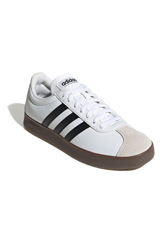 Bele superge z črnimi črtami in konico iz semiša Adidas VL Court Base