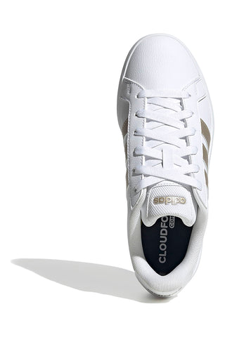 Bele superge z zlatimi črtami iz recikliranega sintetičnega usnja Adidas Grand Court Base 3.0