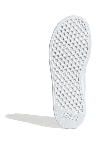 Bele superge z roza peto in perforiranimi črtami Adidas Advantage Base 2.0 J