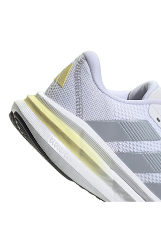 Bele lahke tekaške copate Adidas Galaxy 7 W