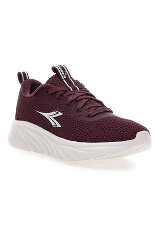 Lahki tekaški čevlji v barvi bordo DD Comfort Diadora Piper S