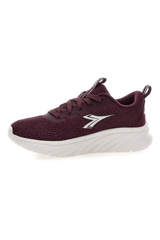 Lahki tekaški čevlji v barvi bordo DD Comfort Diadora Piper S