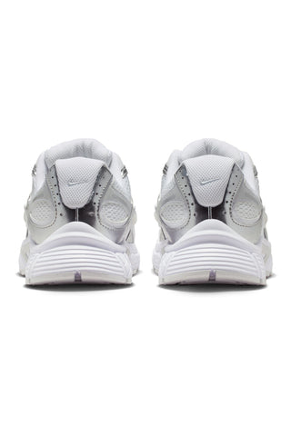 Bele in srebrne športne copate Nike V5 RNR