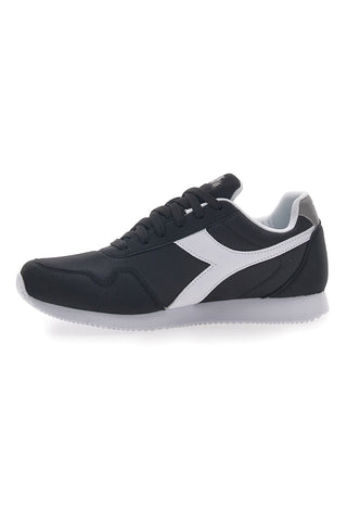Črni športni copati z belim logotipom Diadora Simple Run