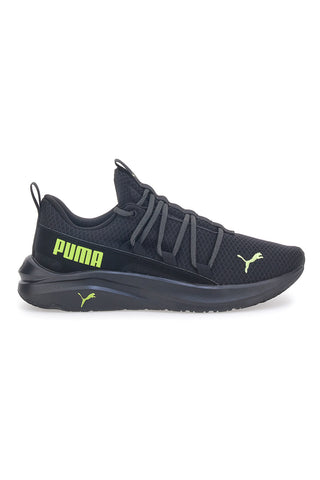 Črni tekaški copati Puma Sofride One4All