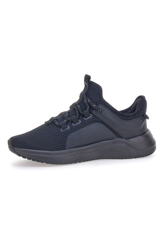 Črni tekaški čevlji Puma Softride Astro Slip