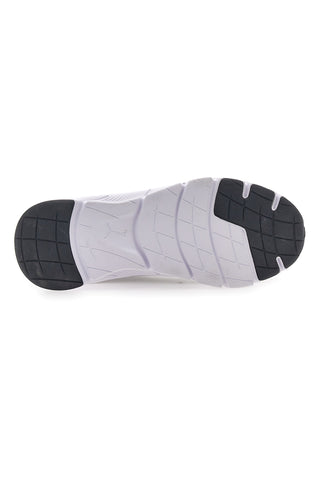 Črni športni copati Puma Flex Focus Lite