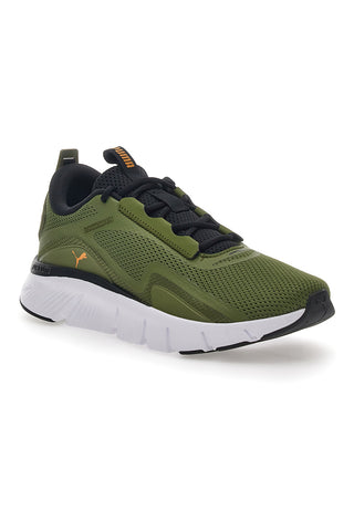Tekaske čevlje vojaške zelene barve iz mrežastega materiala Puma Flex Focus Lite