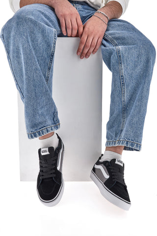 Črni skate čevlji z vezalkami Vans Filmore