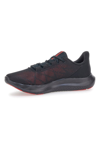 Črni tekaški čevlji Under Armour Charged Speed Swift