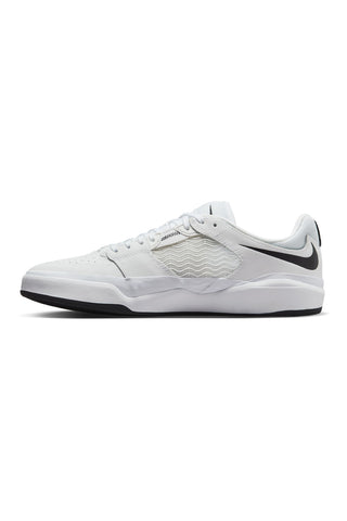 Bele superge za rolkanje Nike SB Ishod PRM L