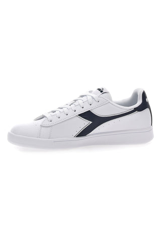 Bele superge z modrim logotipom DIADORA TORNEO