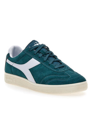 Zelene superge z belim logotipom DIADORA KICK