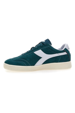 Zelene superge z belim logotipom DIADORA KICK