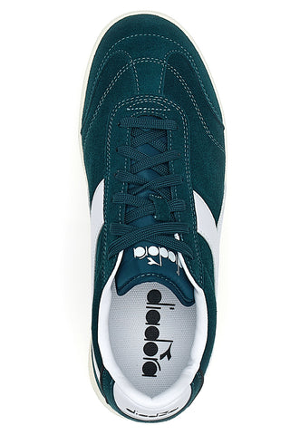 Zelene superge z belim logotipom DIADORA KICK
