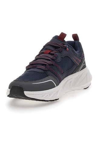 Sivi in rdeči športni čevlji Champion Warrior Low Cut Shoe