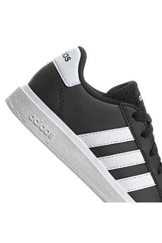 Črni in beli športni copati Adidas Grand Court 2.0