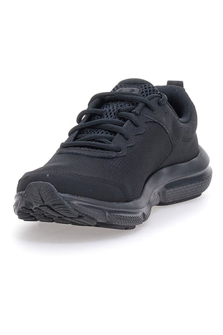 Tekaski čevlji Total Black Under Armour Charged Assert 10