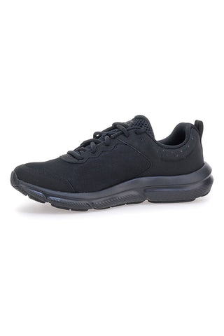 Tekaski čevlji Total Black Under Armour Charged Assert 10
