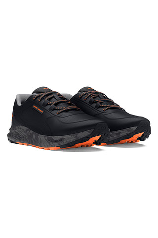 Črni tekaški čevlji UNDER ARMOUR BANDIT TR3