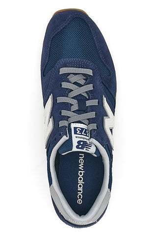 Modri superge z belim logotipom New Balance 373