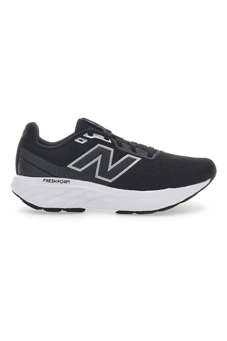 Črni tekaški čevlji z mrežastim zgornjim delom NEW BALANCE 520