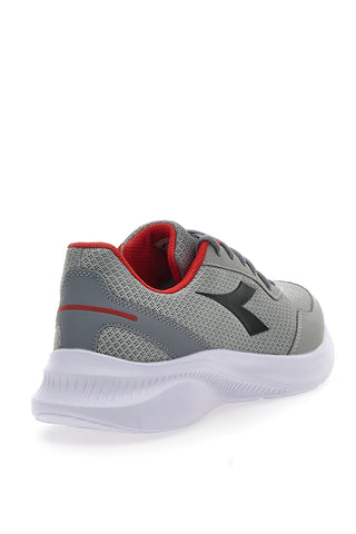 Sivi tekaški čevlji z vezalkami Diadora Robin 6