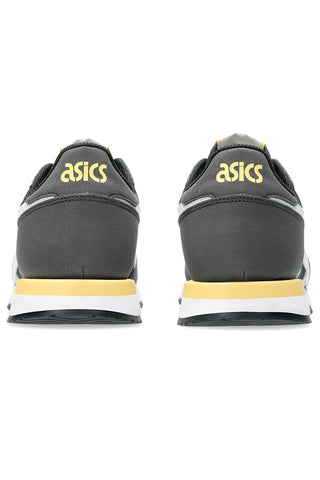 Črni športni copati z belimi stranskimi detajli ASICS TIGER RUNNER II
