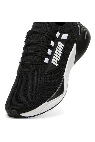 Črni tekaški copati Puma Retaliate 3