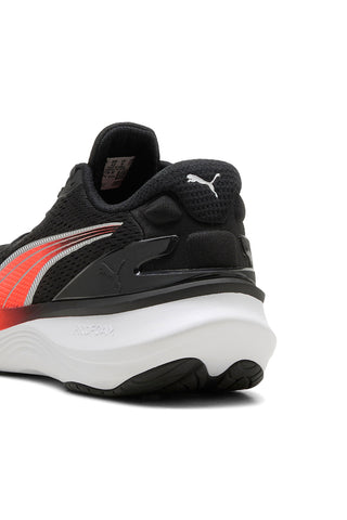 Črni tekaški čevlji Puma Scend Pro 2