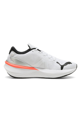 Bele tekaške copate Puma Scend Pro 2