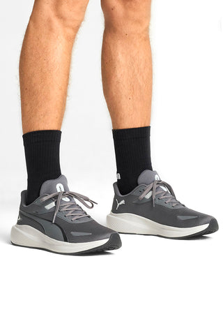 Sivi tekaški copati Puma Skyrocket Lite